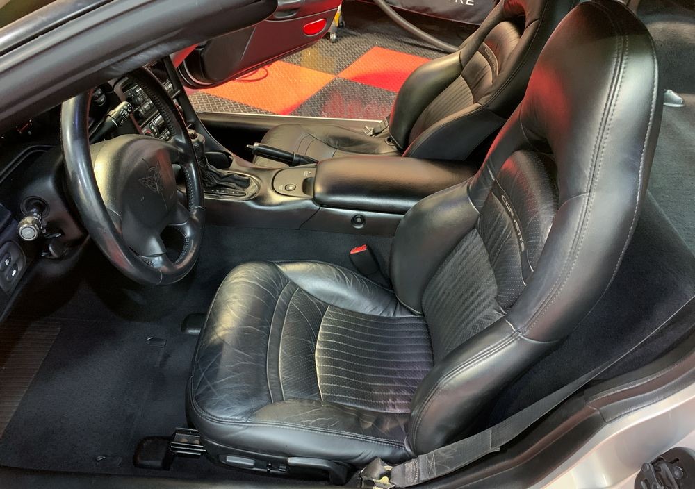 Simple Corvette Leather Interior Detail