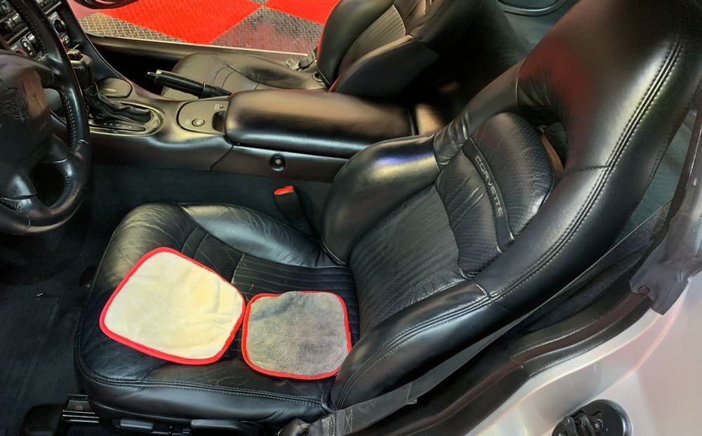 Simple Corvette Leather Interior Detail