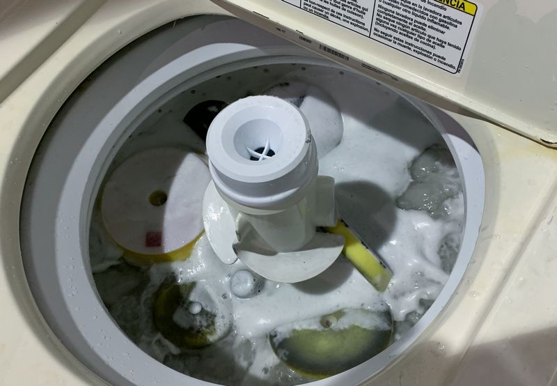 Single Stage Paint Removed from Buffing Pads Washing