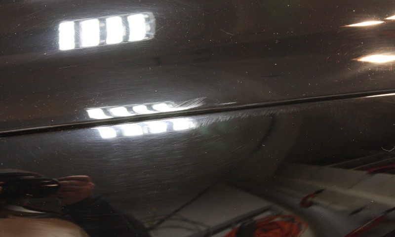 SL500B4-hood-right_fender