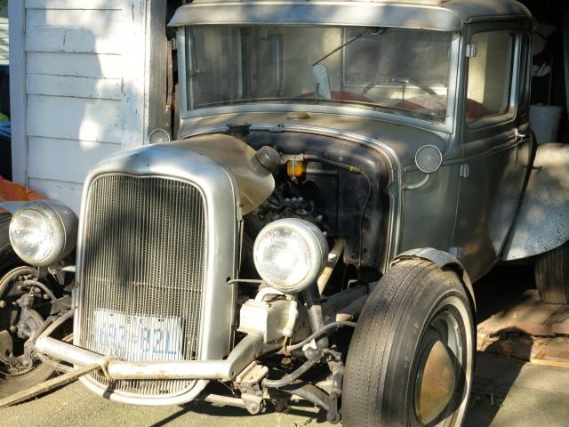 Snoopy the hotrod Model A