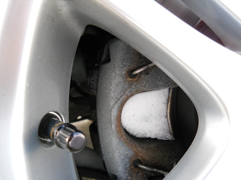 Snow_in_Brake_Caliper