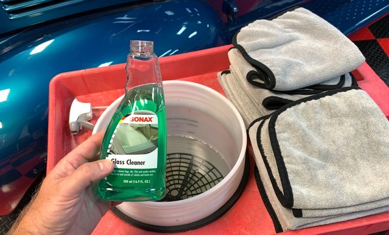 SONAX Glass Cleaner as a Prep Wash