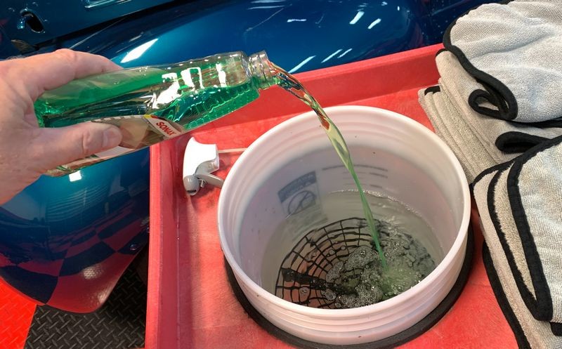 SONAX Glass Cleaner as a Prep Wash