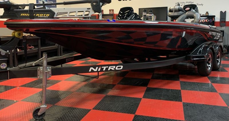 SONAX PNS on Black Powder Coating Paint Boat Trailer