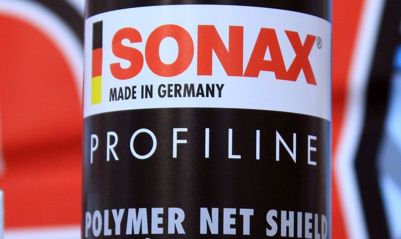 SONAX Polymer Net Shield on Derick Samson