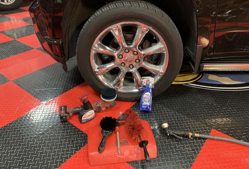 SONAX XTREME Felgen Reiniger Plus Max Effect