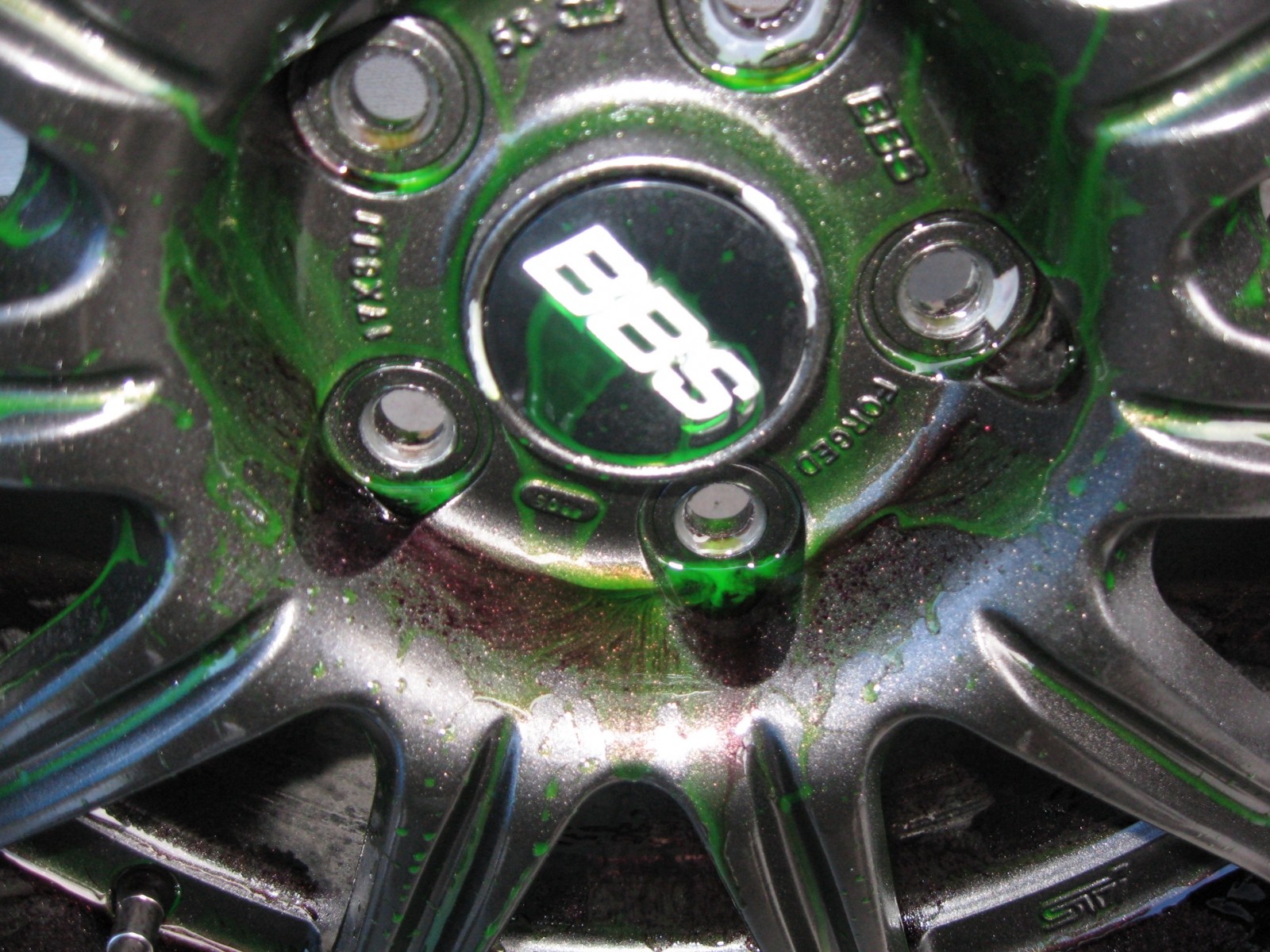 Sonax_Close_Up