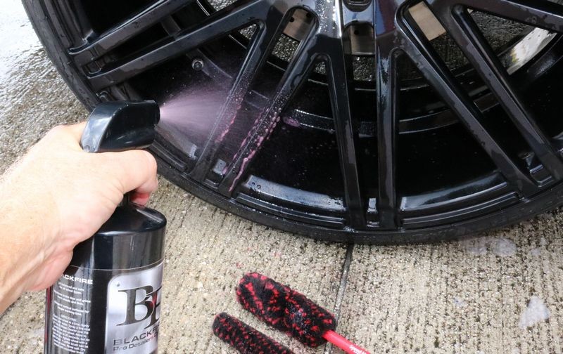 Speed Master Wheel Cleaning Brushes  Mike Phillips