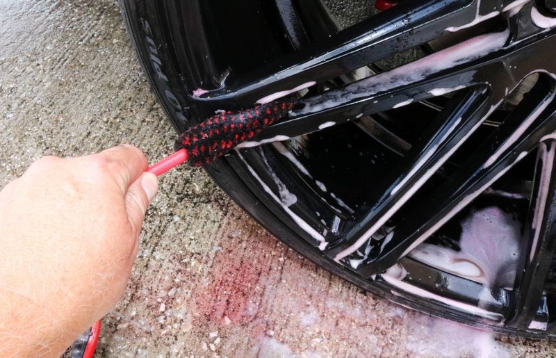 Speed Master Wheel Cleaning Brushes  Mike Phillips