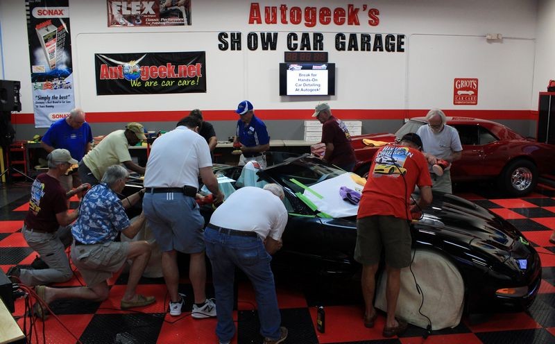 Stuart Corvette Club Detailing Class at Autogeek Mike Phillips