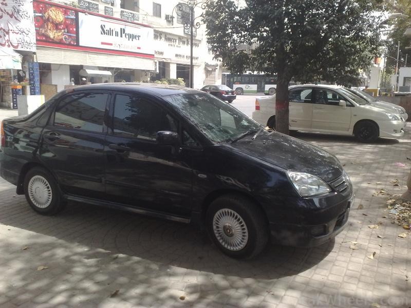 Suzuki Liana Rxi