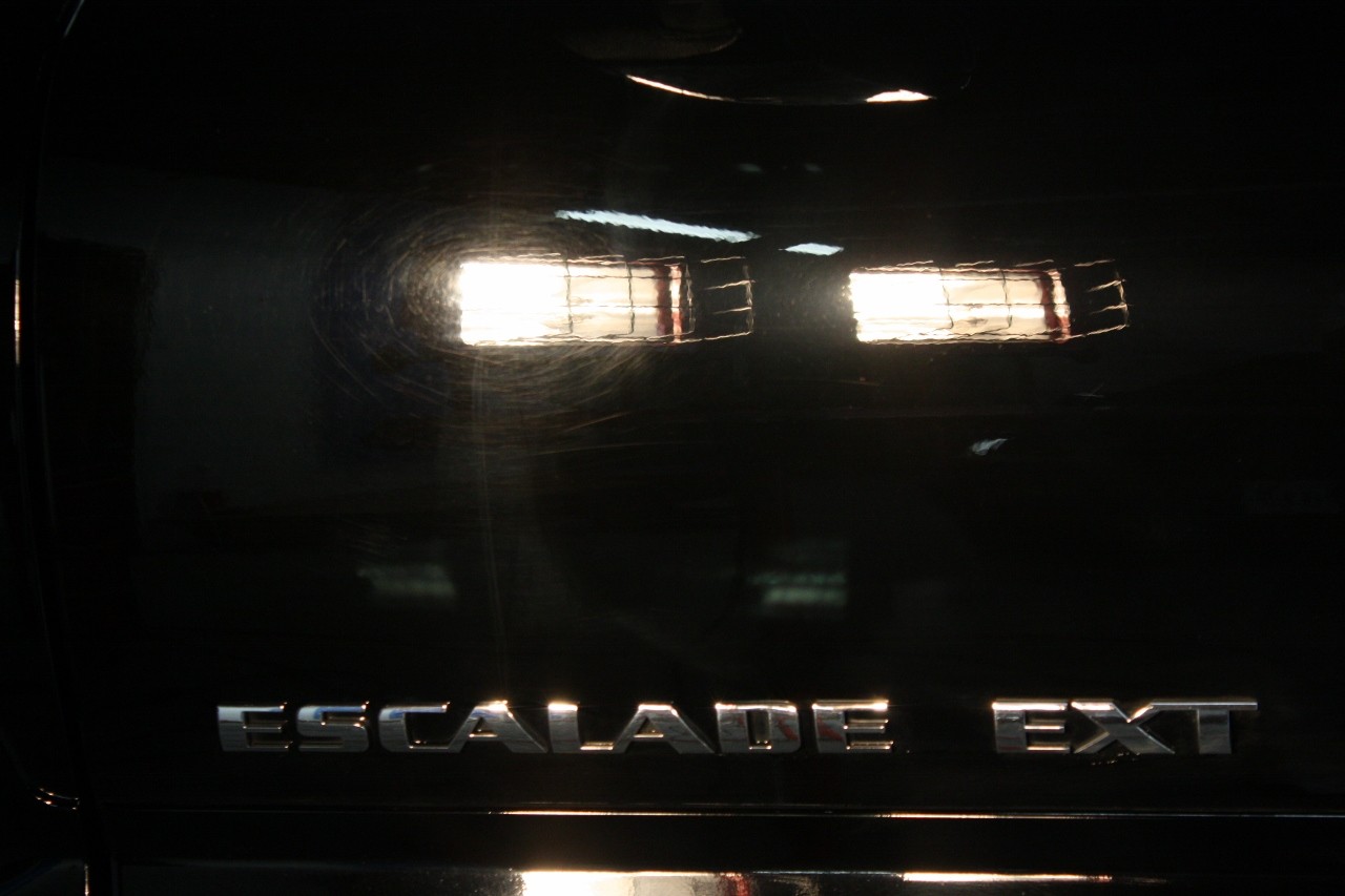 T.Foster / Cadillac Escalade '04