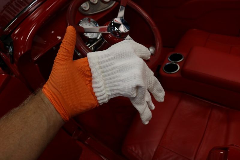 Technique tip for cleaning your cars steering wheel