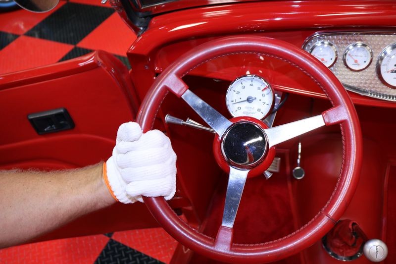 Technique tip for cleaning your cars steering wheel