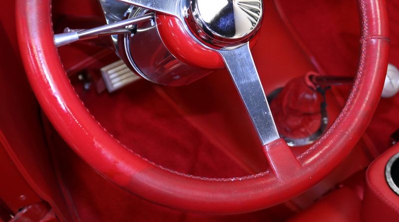 Technique tip for cleaning your cars steering wheel