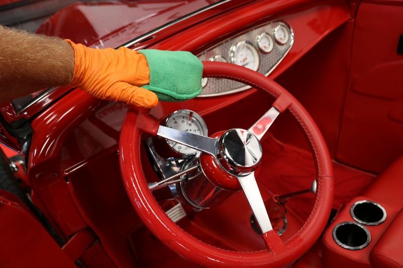 Technique tip for cleaning your cars steering wheel
