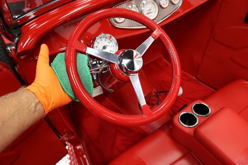 Technique tip for cleaning your cars steering wheel