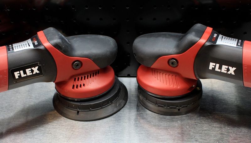 The FINISHER - FLEX XFE7 15mm Orbital Polisher Mike Philips