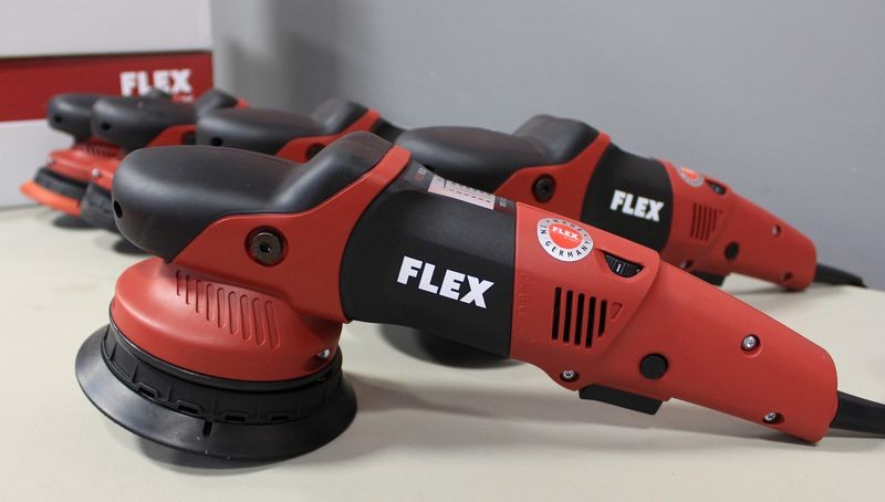 The FINISHER - FLEX XFE7 15mm Orbital Polisher Mike Philips