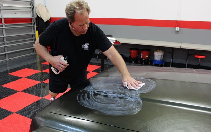 The Meguiars #7 Rub Out for single stage paint by Mike Phillips
