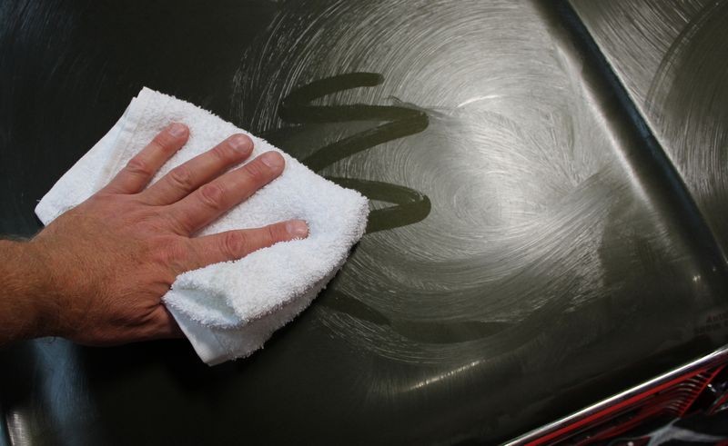 The Meguiars #7 Rub Out for single stage paint by Mike Phillips