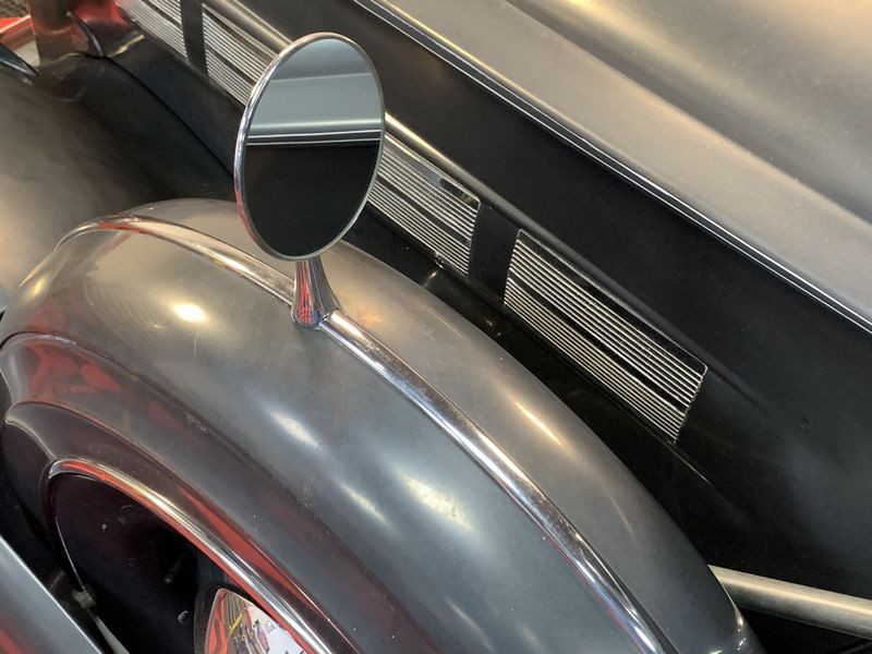 The Number #7 Rub Down Technique Original Single Stage 1937 Packard