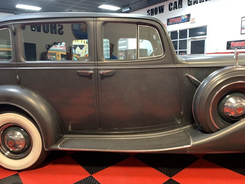The Number #7 Rub Down Technique Original Single Stage 1937 Packard