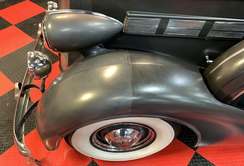 The Number #7 Rub Down Technique Original Single Stage 1937 Packard