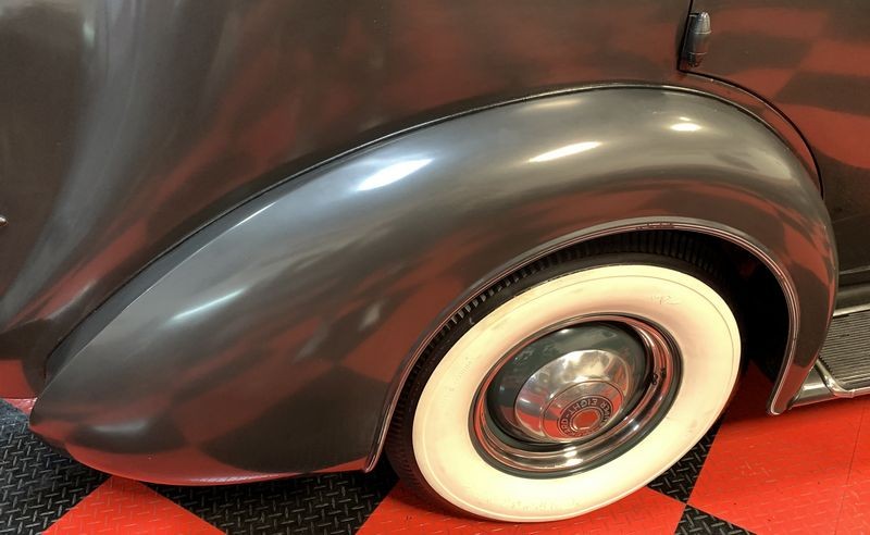 The Number #7 Rub Down Technique Original Single Stage 1937 Packard