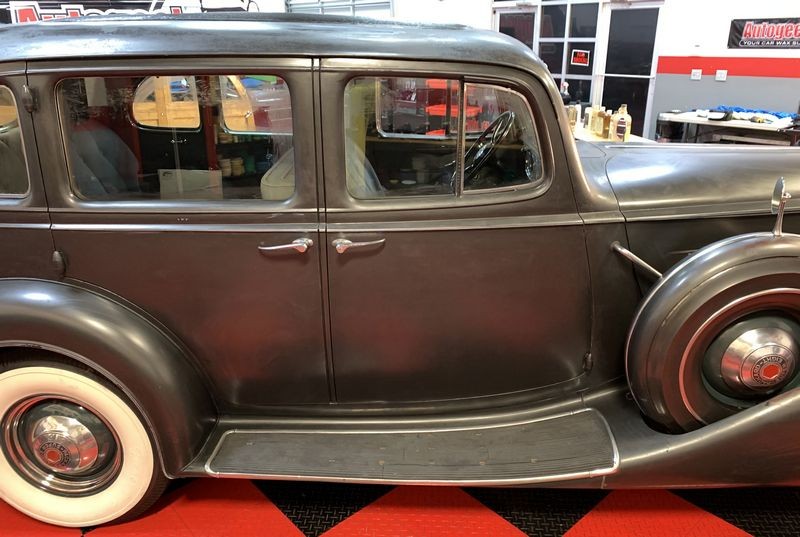 The Number #7 Rub Down Technique Original Single Stage 1938 Packard