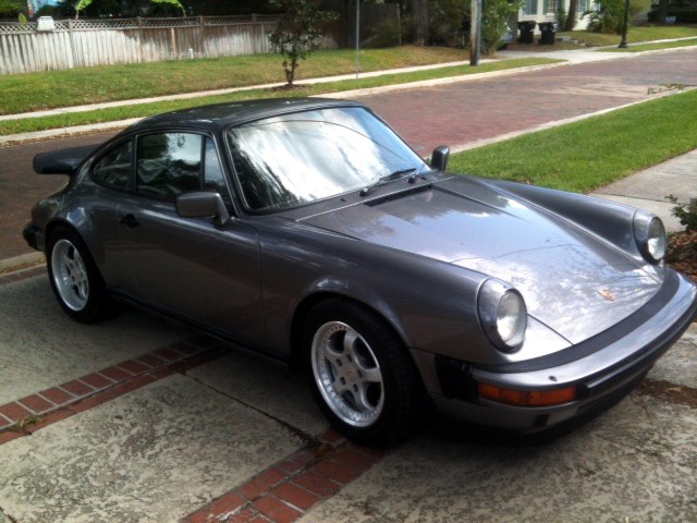 Tims 1986 Porsche 911 Carrera