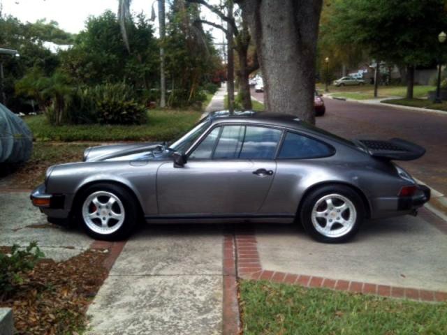 Tims 1986 Porsche 911 Carrera