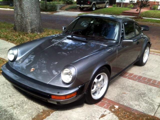 Tims 1986 Porsche 911 Carrera
