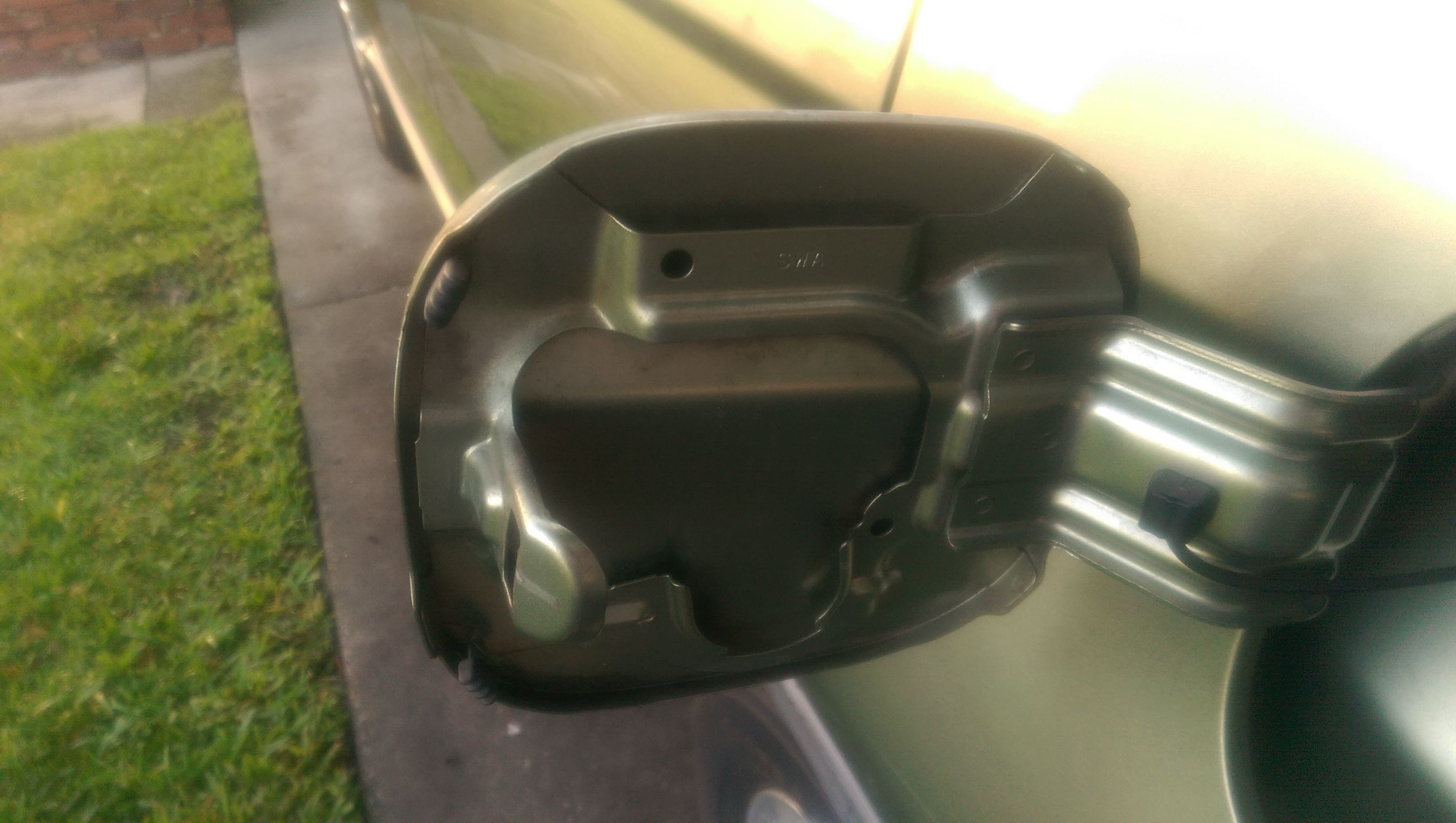 tn_fuel_door_before_2