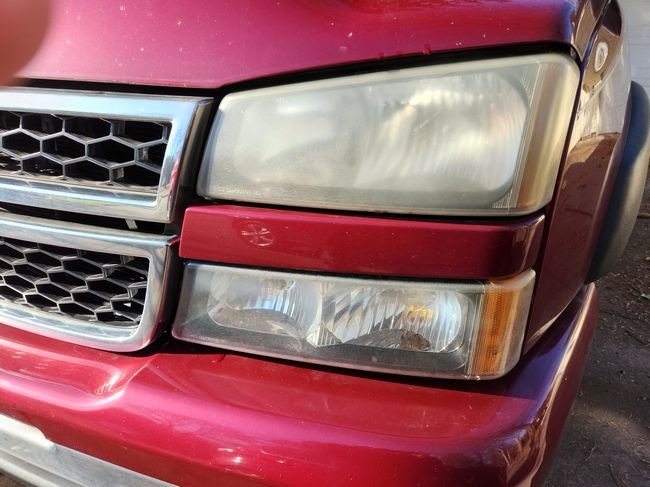tn_Left_headlight