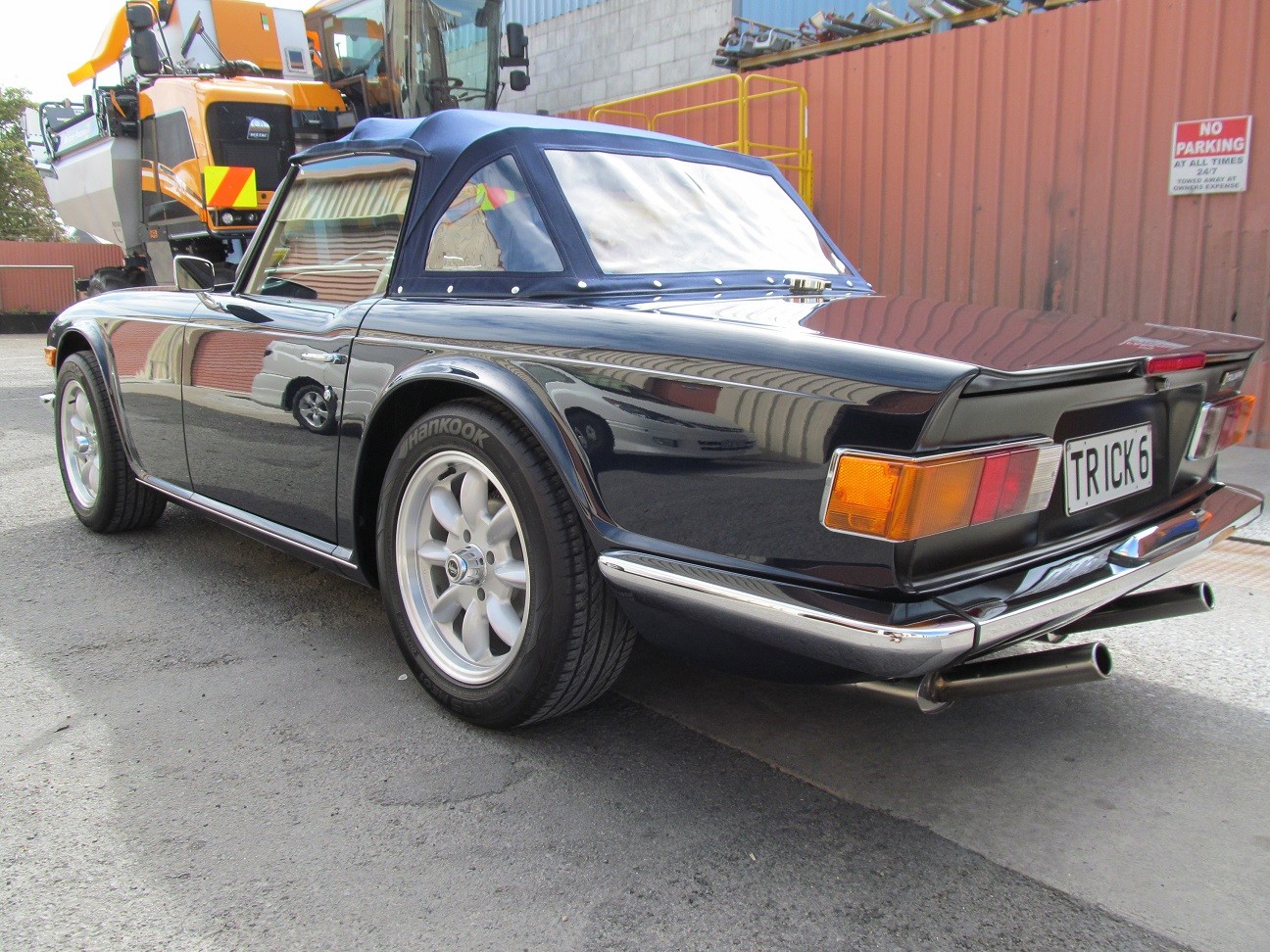 TR6_0022