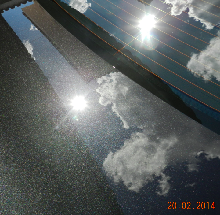 trunk-rearglass-sun