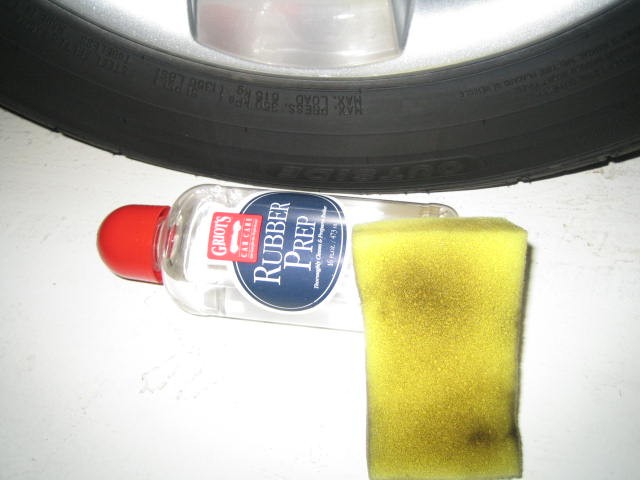 Tuf Shine vs Griot's Garage Tire Rejuvenator Comparison