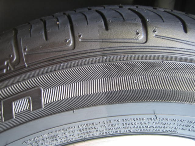 Tuf Shine vs Griot's Garage Tire Rejuvenator Comparison
