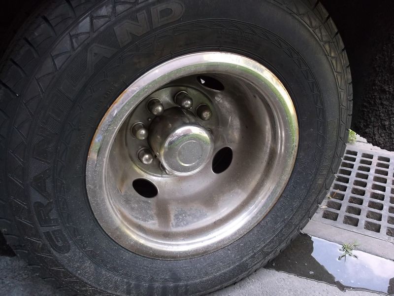 Up close wheels before