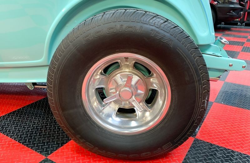 Video Machine Scrubbing Tires and Tire Coatings Mike Phillips