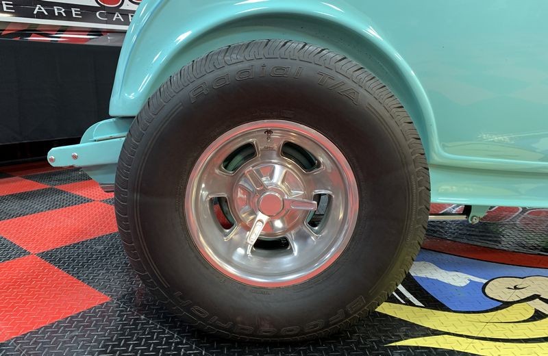 Video Machine Scrubbing Tires and Tire Coatings Mike Phillips