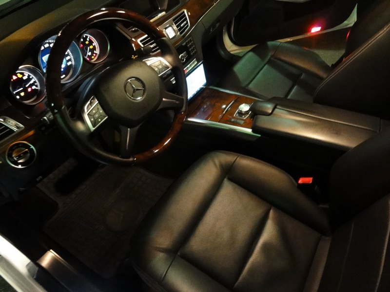 vip taxi, tel aviv, israel, daniel, mercedes