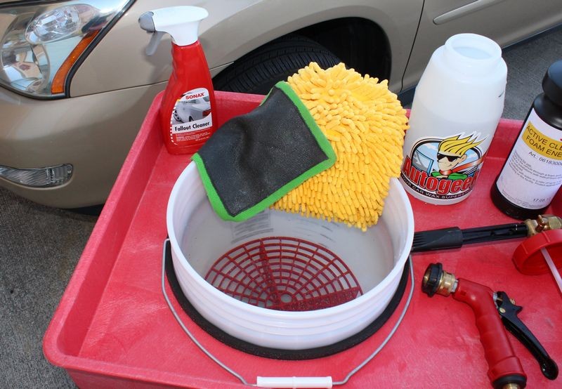 Washing wheels tires Mike Phillips Autogeek