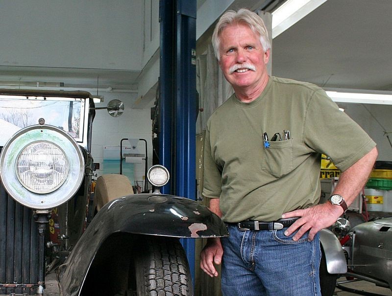 Wayne Carini at Autogeeks Cars and Coffee with Mike Phillips