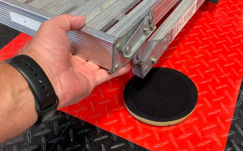 Werner Work Platform Safety Tip