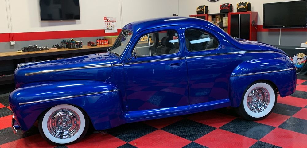 Wetsanding 1947 Ford Coupe Streetrod Mike Phillips