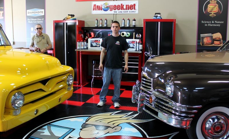What's in the Garage TV Show with Mike Phillips at Autogeek.net