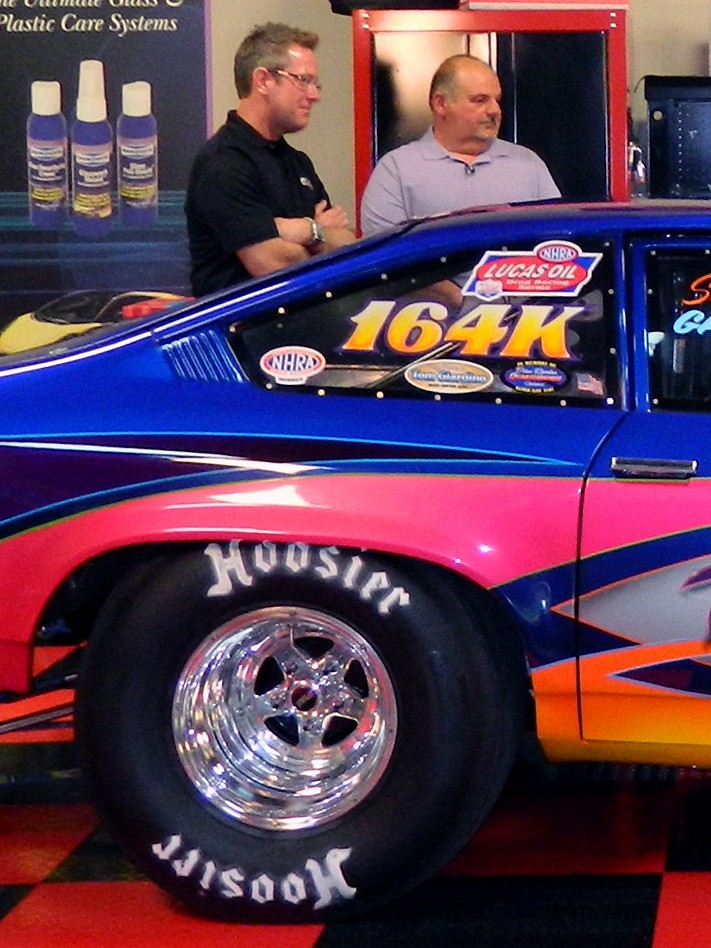 What's in the Garage TV Show with Mike Phillips at Autogeek.net